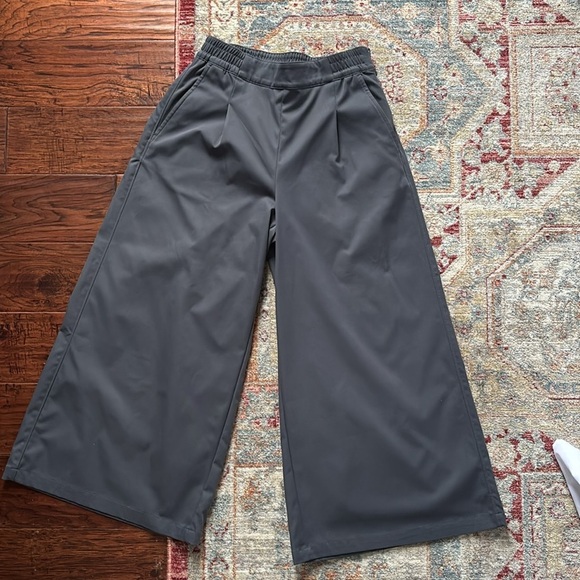 The North Face  Relaxed Fit Standard Wide Pant Vanadis Grey 4 - Picture 6 of 8
